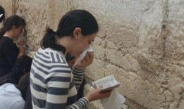 娱乐资讯君吃瓜,吃瓜群众背后的故事