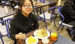 娱乐吃瓜酱国外留学生